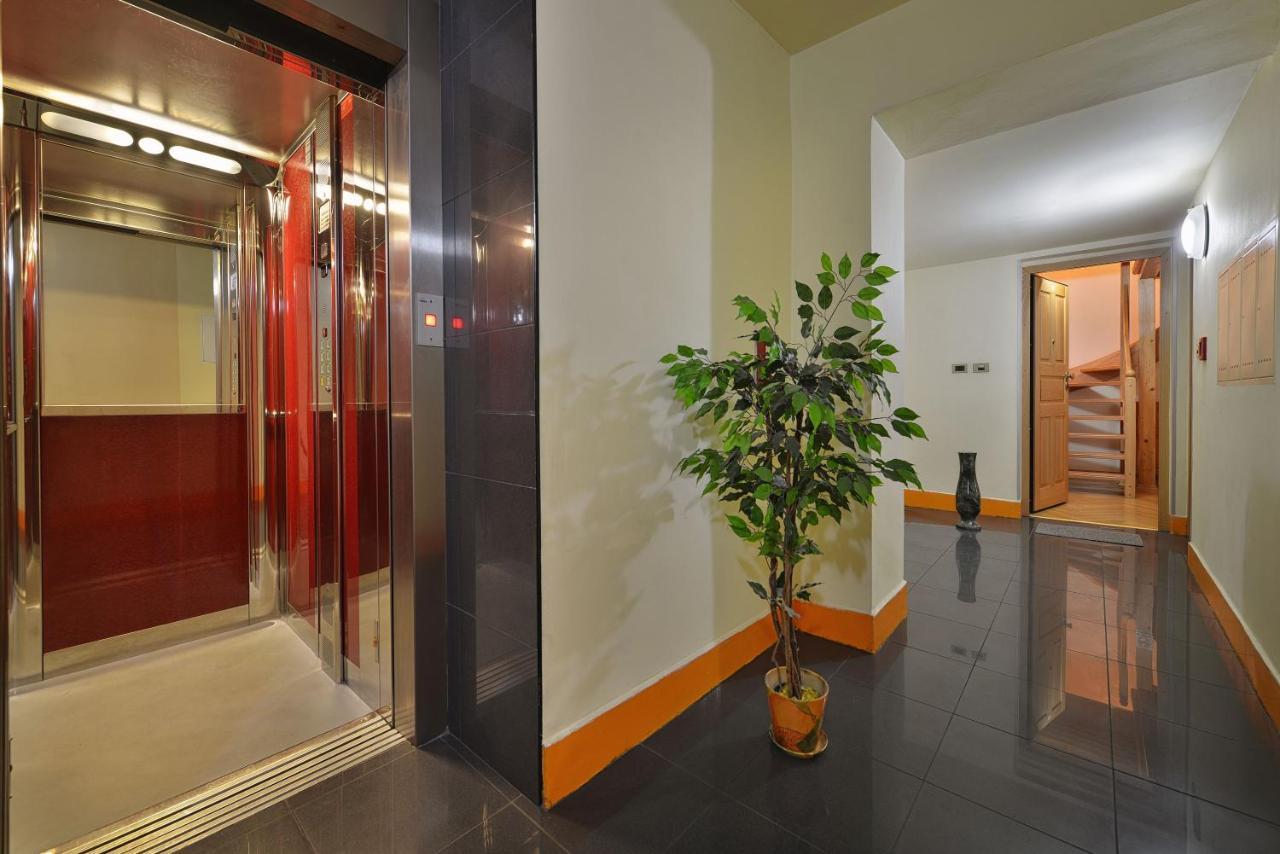 Old Town Apartments Tyn Πράγα Εξωτερικό φωτογραφία