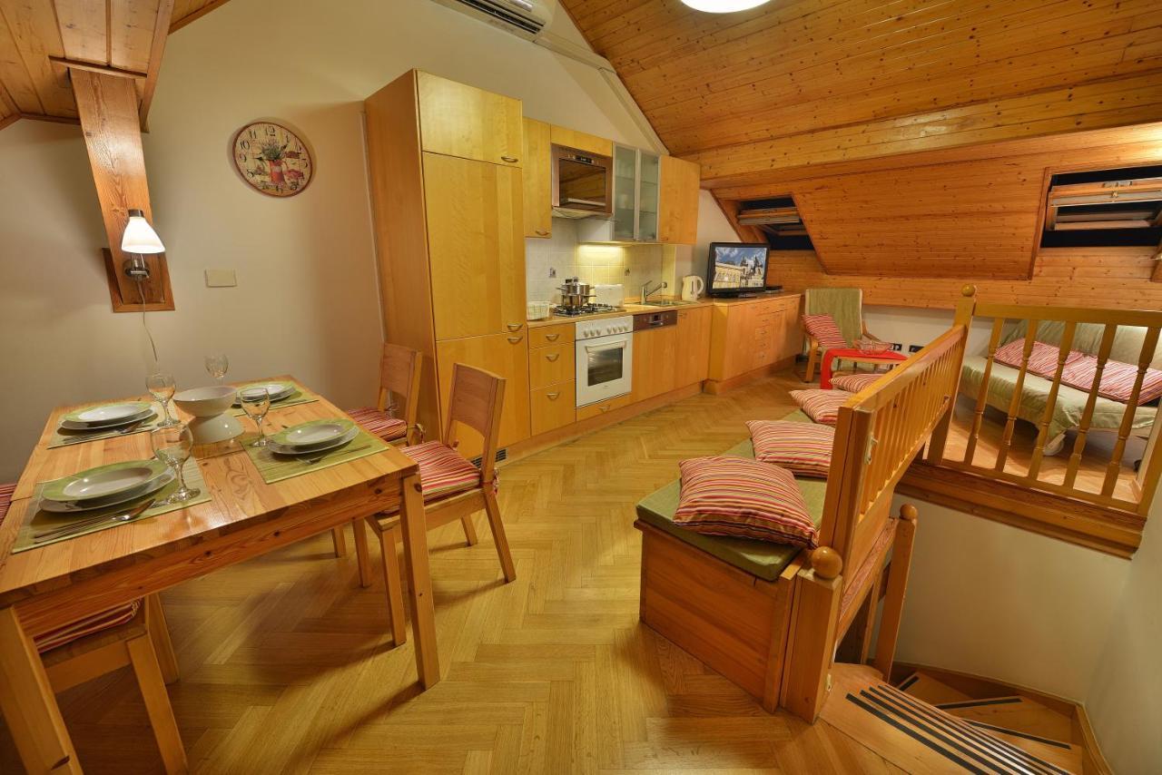 Old Town Apartments Tyn Πράγα Εξωτερικό φωτογραφία